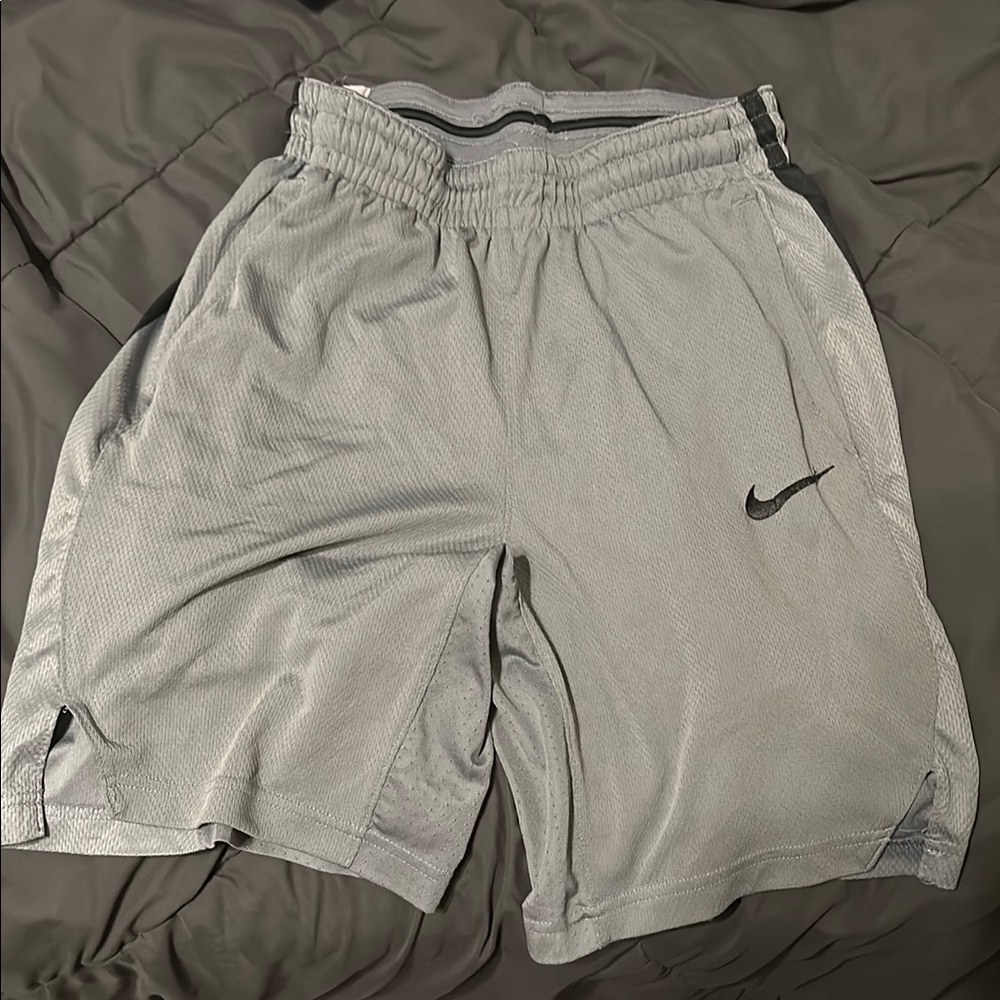 Men’s Nike elite shorts